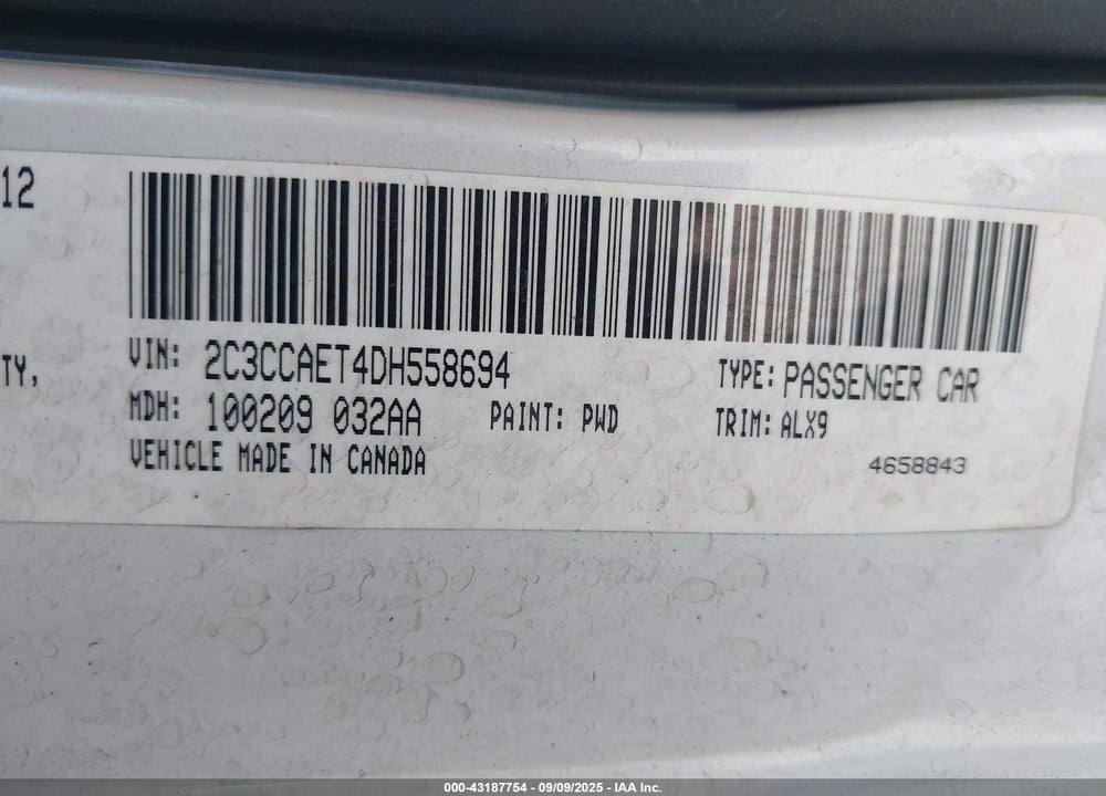 2013 CHRYSLER 300C VIN: 2C3CCAET4DH558694