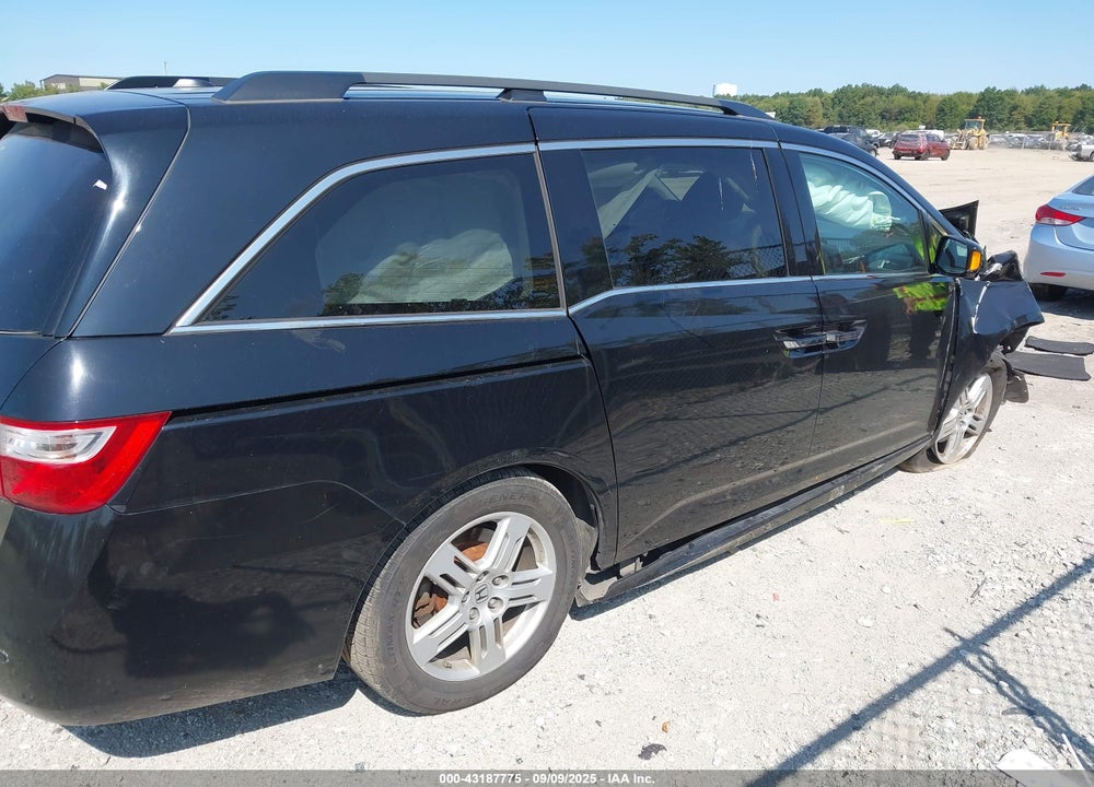 2013 HONDA ODYSSEY TOURING/TOURING ELITE VIN: 5FNRL5H92DB059427