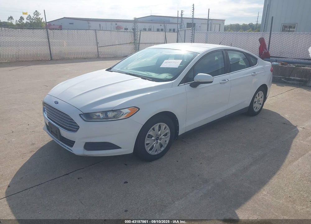2013 FORD FUSION VIN: 3FA6P0G72DR208613