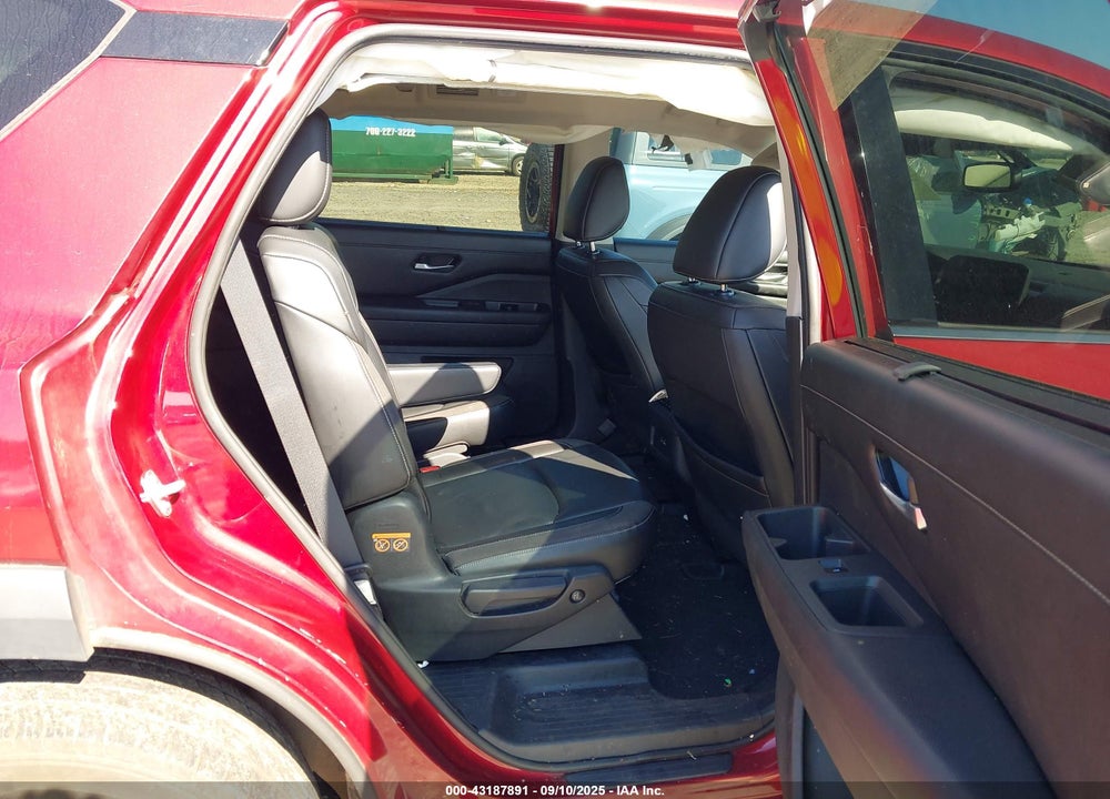 2022 NISSAN PATHFINDER SL 2WD VIN: 5N1DR3CB5NC257551