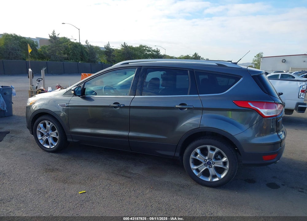 2015 FORD ESCAPE TITANIUM VIN: 1FMCU0JX8FUB63330