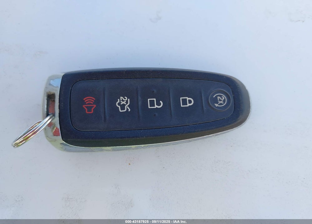 2015 FORD ESCAPE TITANIUM VIN: 1FMCU0JX8FUB63330