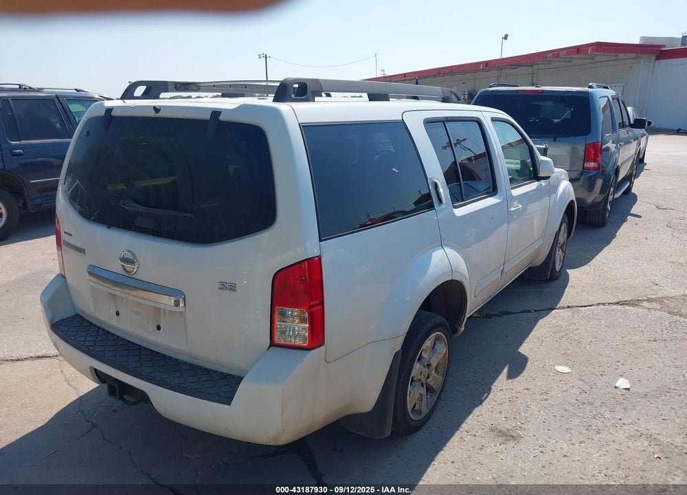 2008 NISSAN PATHFINDER SE VIN: 5N1AR18U78C660825