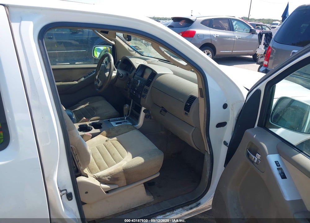 2008 NISSAN PATHFINDER SE VIN: 5N1AR18U78C660825