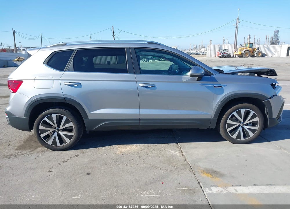 2022 VOLKSWAGEN TAOS VIN: 3VVRX7B26NM042768