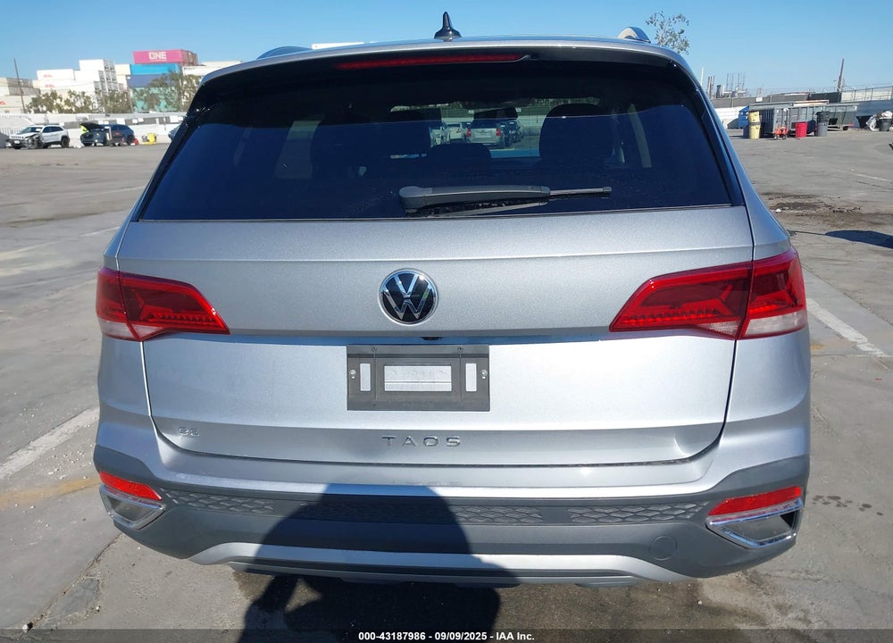 2022 VOLKSWAGEN TAOS VIN: 3VVRX7B26NM042768