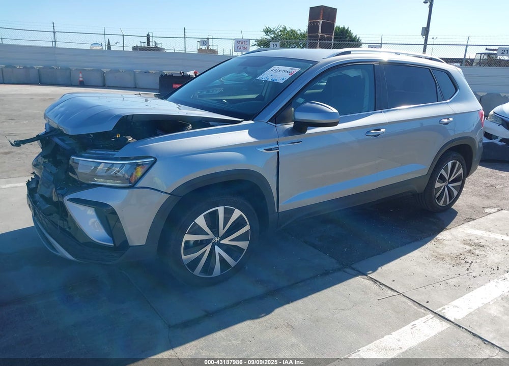 2022 VOLKSWAGEN TAOS VIN: 3VVRX7B26NM042768