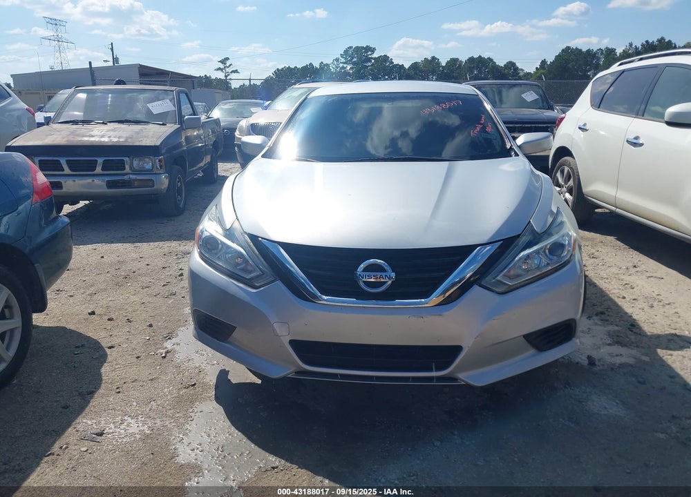 2017 NISSAN ALTIMA VIN: 1N4AL3AP0HC268460
