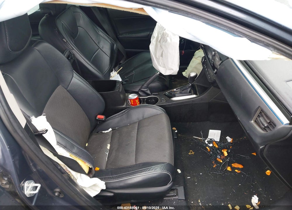 2015 TOYOTA COROLLA VIN: 5YFBURHE2FP275241