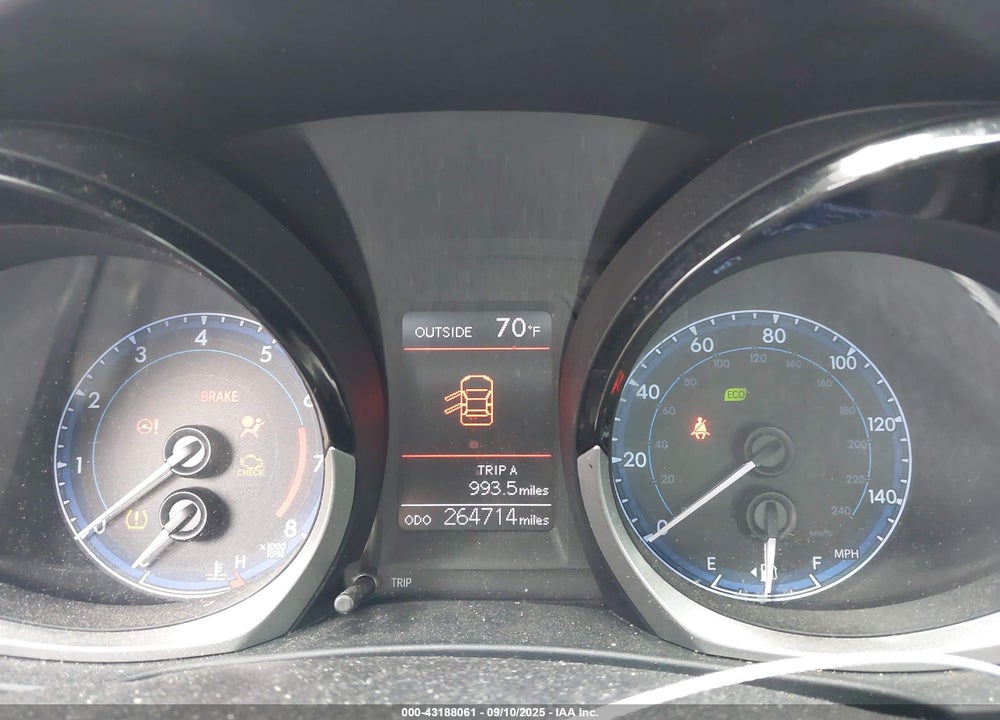 2015 TOYOTA COROLLA VIN: 5YFBURHE2FP275241