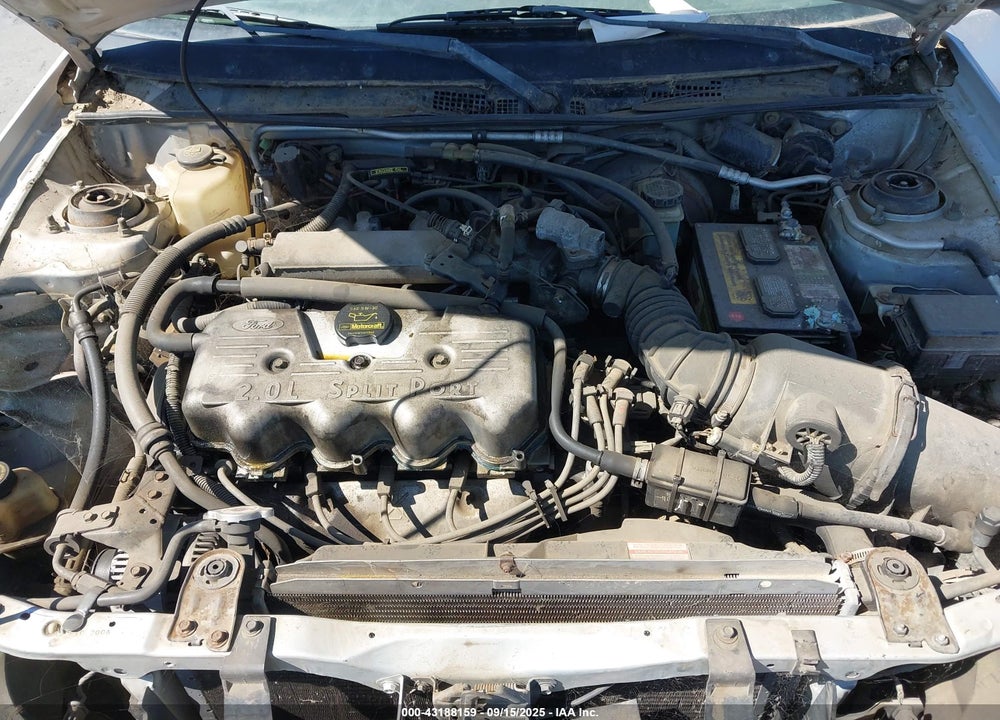 2000 FORD ESCORT VIN: 3FAFP13P8YR233680