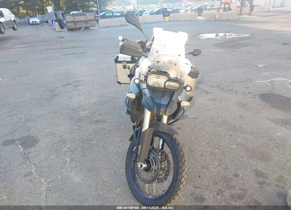 2012 BMW F800 GS VIN: WB1022906CZU04443