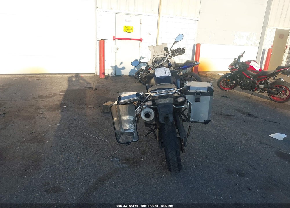 2012 BMW F800 GS VIN: WB1022906CZU04443