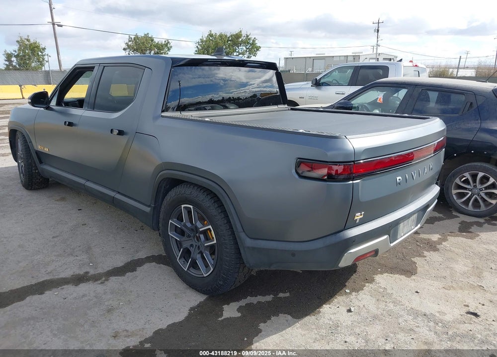 2022 RIVIAN R1T VIN: 7FCTGAAA9NN004171