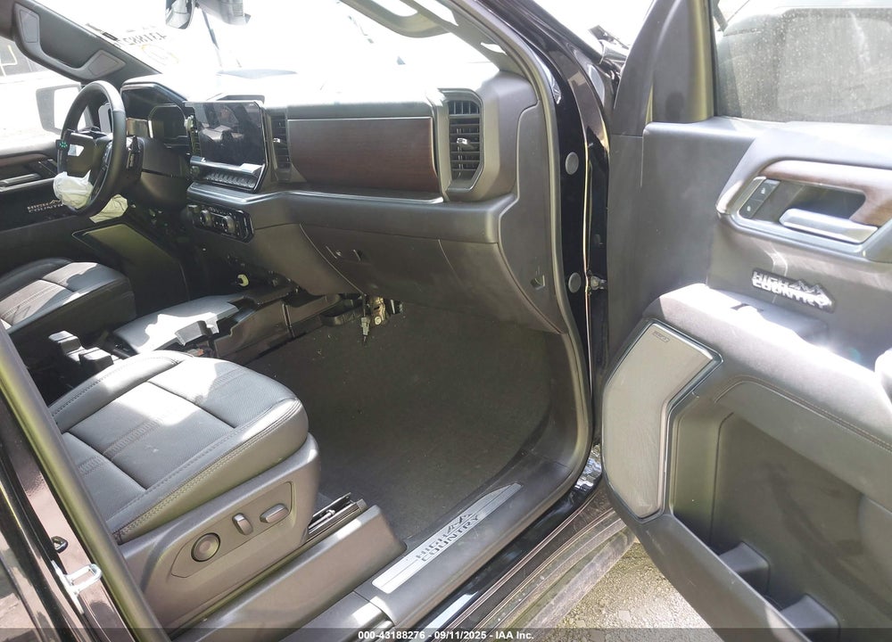 2024 CHEVROLET SILVERADO 1500 VIN: 1GCUDJED2RZ371886