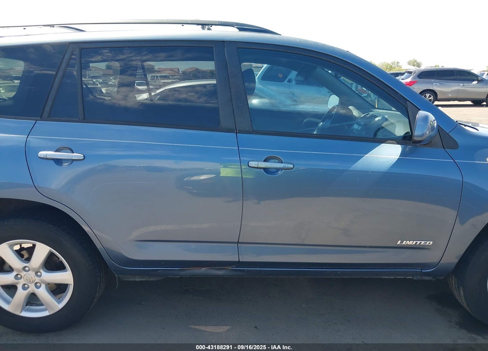 2006 TOYOTA RAV4 LIMITED VIN: JTMBD31V665004249