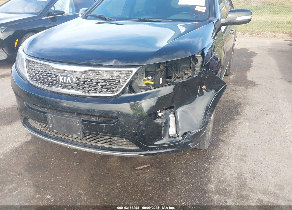 2014 KIA SORENTO VIN: 5XYKW4A77EG443256