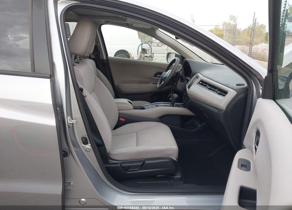 2017 HONDA HR-V VIN: 3CZRU6H54HG705500