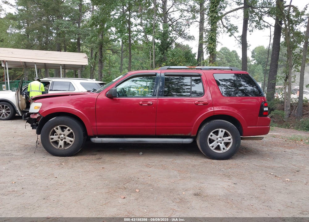 2010 FORD EXPLORER XLT VIN: 1FMEU6DE7AUA15930