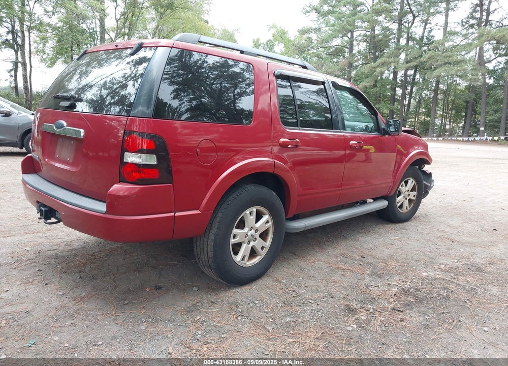 2010 FORD EXPLORER XLT VIN: 1FMEU6DE7AUA15930