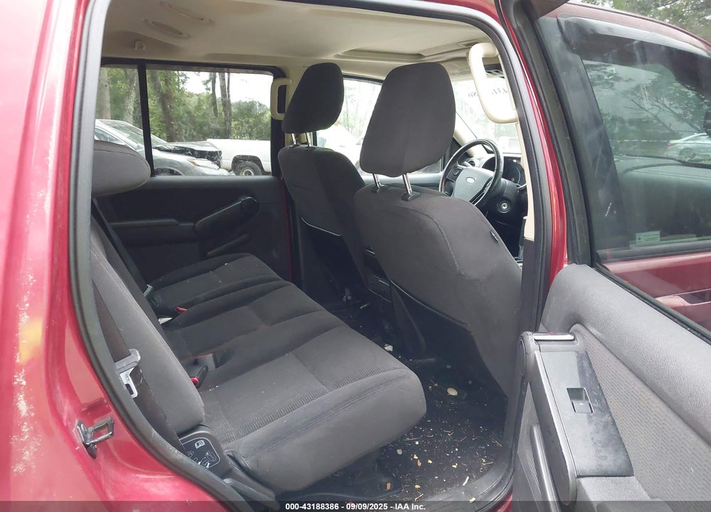 2010 FORD EXPLORER XLT VIN: 1FMEU6DE7AUA15930