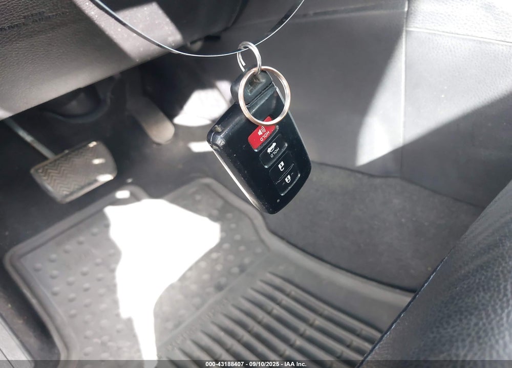 2014 TOYOTA COROLLA VIN: 2T1BURHE1EC196349