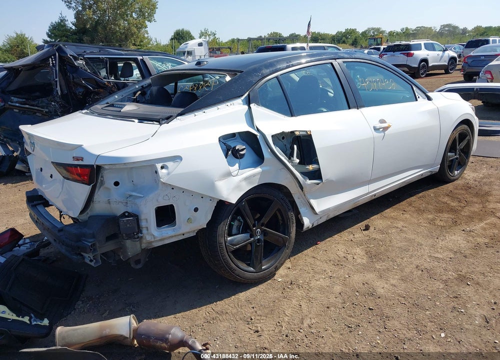 2024 NISSAN SENTRA SR XTRONIC CVT VIN: 3N1AB8DV2RY228476