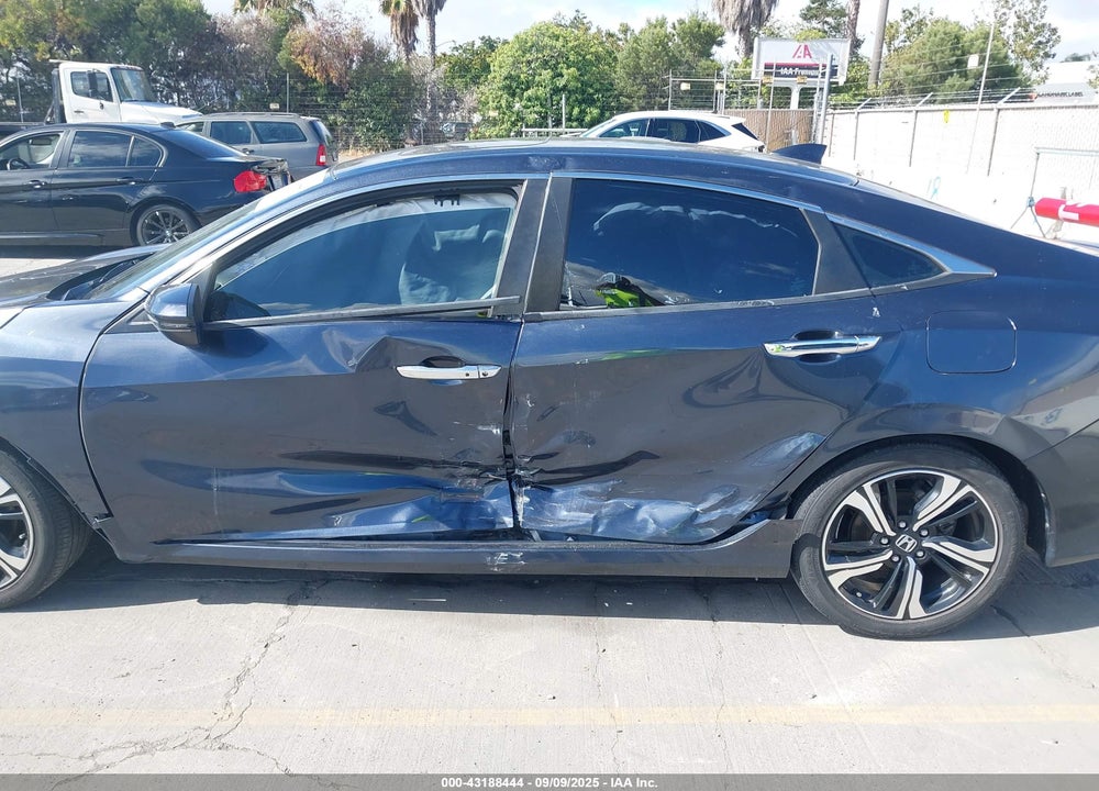 2016 HONDA CIVIC VIN: 19XFC1F9XGE201080