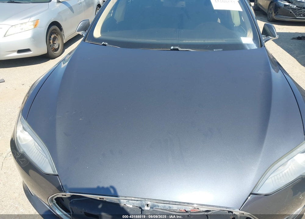 2014 TESLA MODEL S VIN: 5YJSA1H12EFP56351