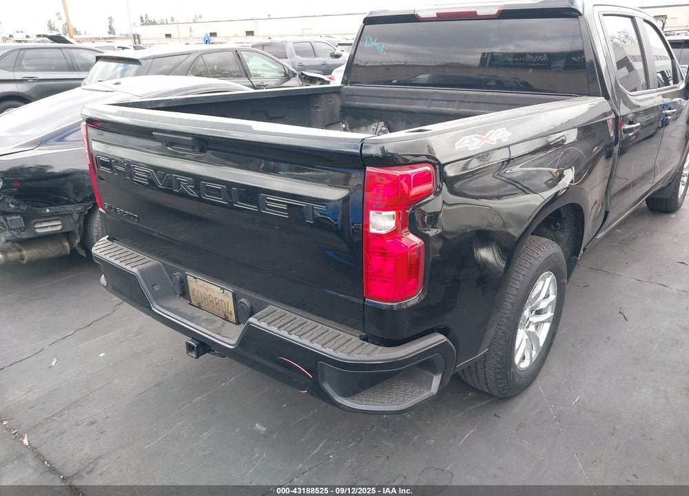 2020 CHEVROLET SILVERADO 1500 4WD STANDARD BED LT VIN: 1GCUYDED0LZ165219