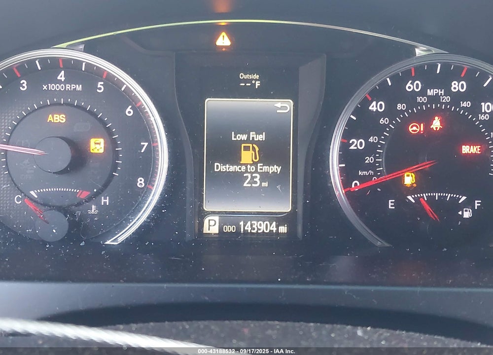2016 TOYOTA CAMRY VIN: 4T1BF1FK9GU148281