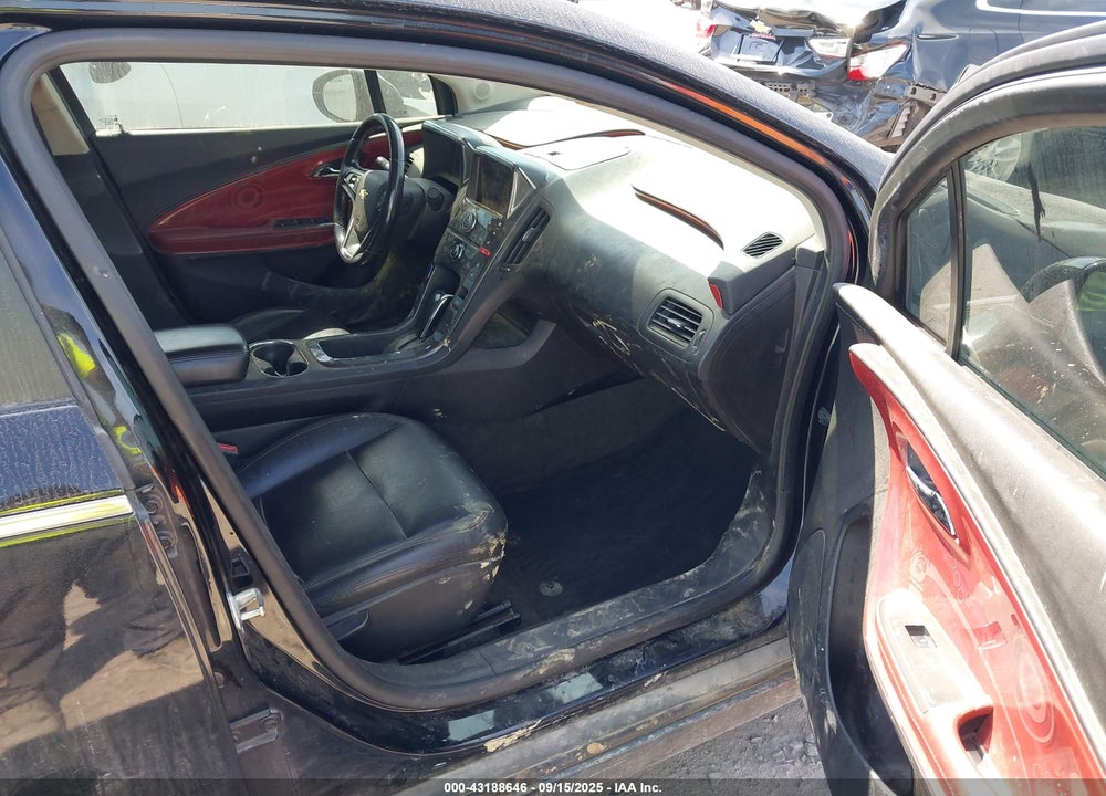 2013 CHEVROLET VOLT VIN: 1G1RB6E43DU109043