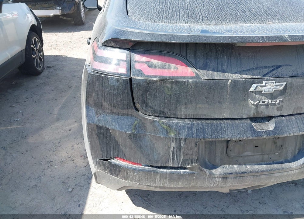 2013 CHEVROLET VOLT VIN: 1G1RB6E43DU109043