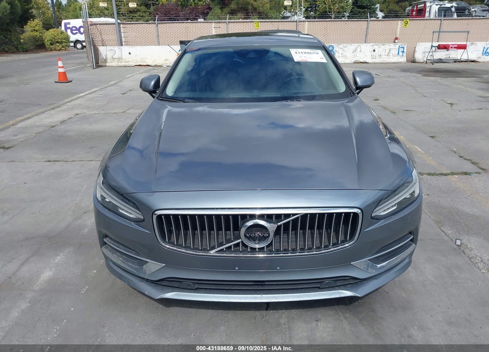 2018 VOLVO S90 T6 INSCRIPTION VIN: LVY992MLXJP018813