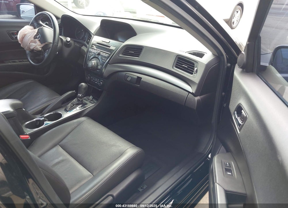 2015 ACURA ILX 2.0L VIN: 19VDE1F77FE010594