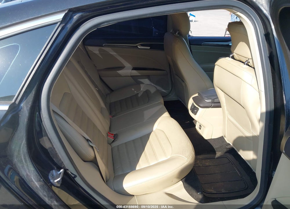2014 FORD FUSION VIN: 3FA6P0HD0ER319571