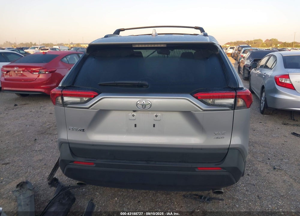 2024 TOYOTA RAV4 VIN: 2T3A1RFV8RC434864