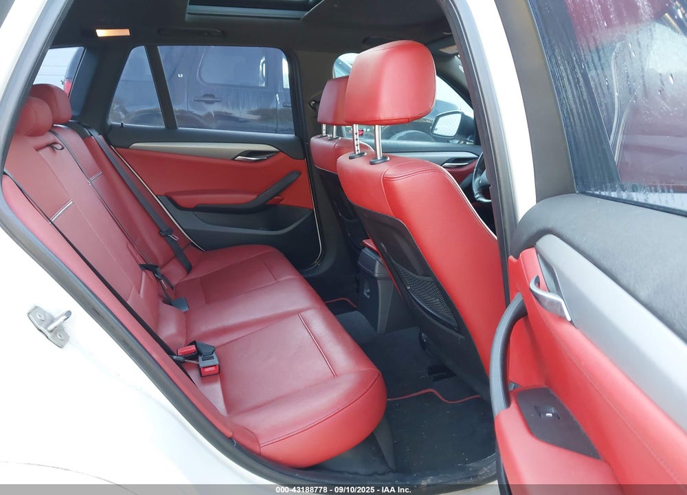 2013 BMW X1 SDRIVE28I VIN: WBAVM1C50DVW43011