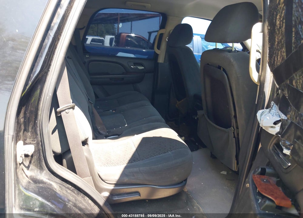 2008 CHEVROLET TAHOE LT VIN: 1GNFC13JX8R141507