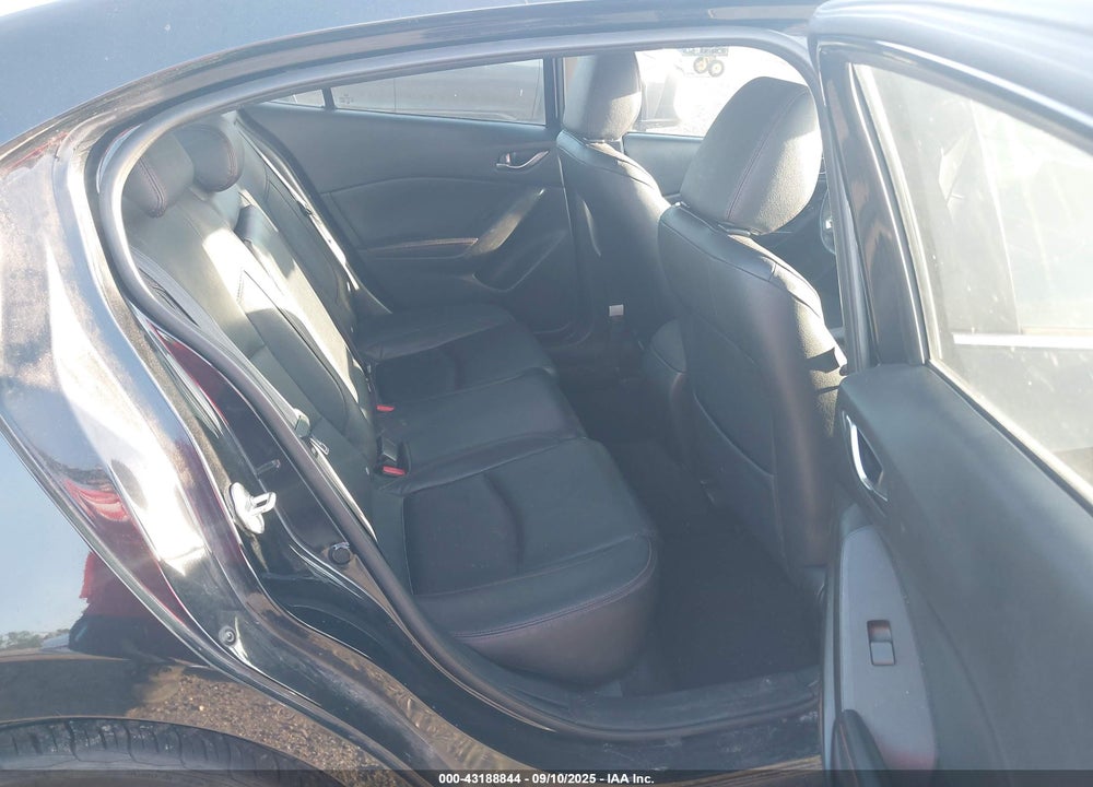 2014 MAZDA 3 VIN: JM1BM1W35E1190402