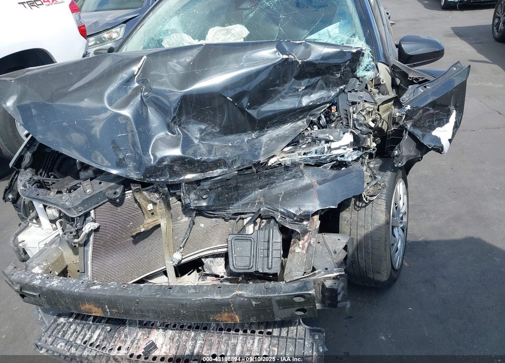 2019 TOYOTA COROLLA VIN: 5YFBURHE7KP944310