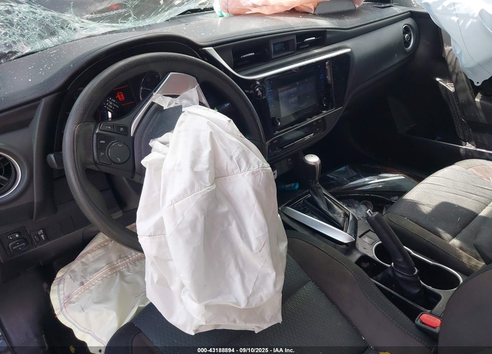 2019 TOYOTA COROLLA VIN: 5YFBURHE7KP944310