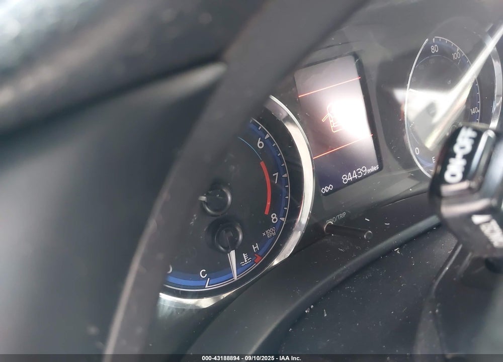 2019 TOYOTA COROLLA VIN: 5YFBURHE7KP944310