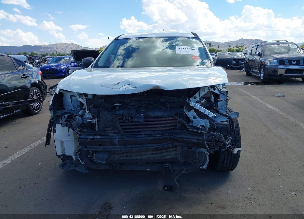 2016 NISSAN ROGUE VIN: JN8AT2MT2GW022363