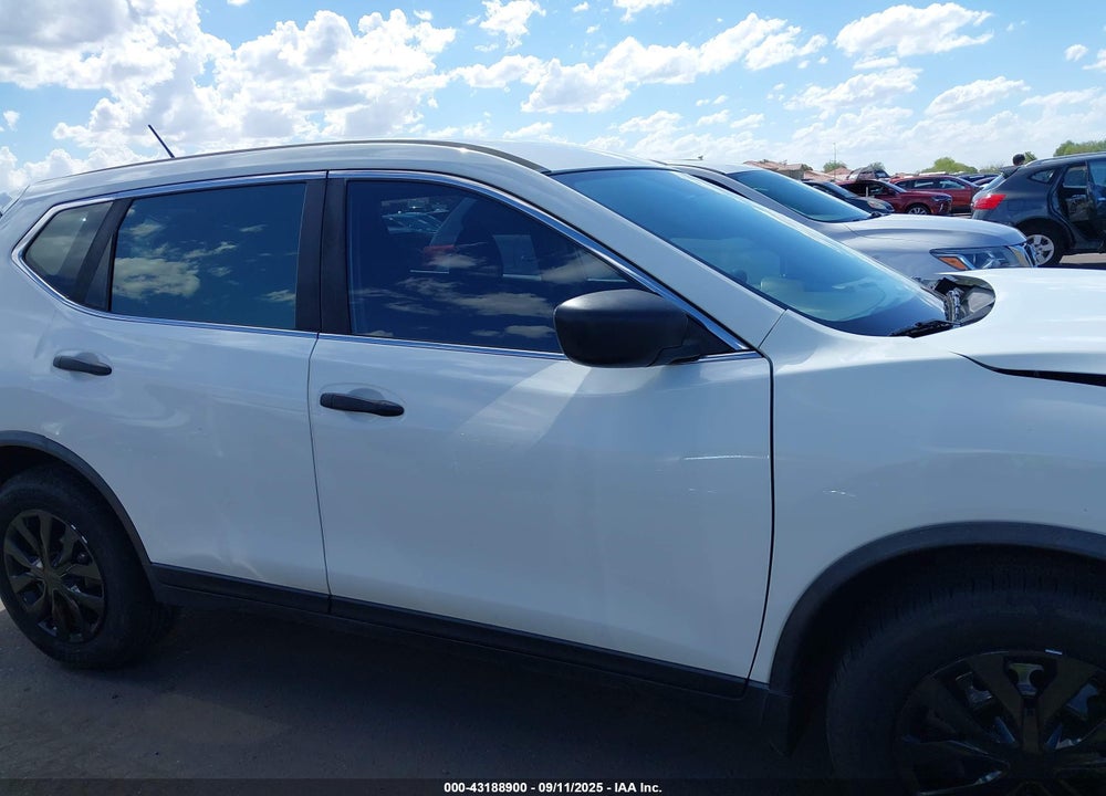 2016 NISSAN ROGUE VIN: JN8AT2MT2GW022363