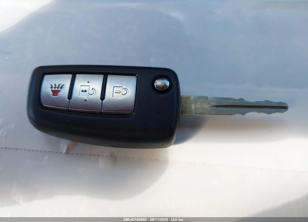 2016 NISSAN ROGUE VIN: JN8AT2MT2GW022363