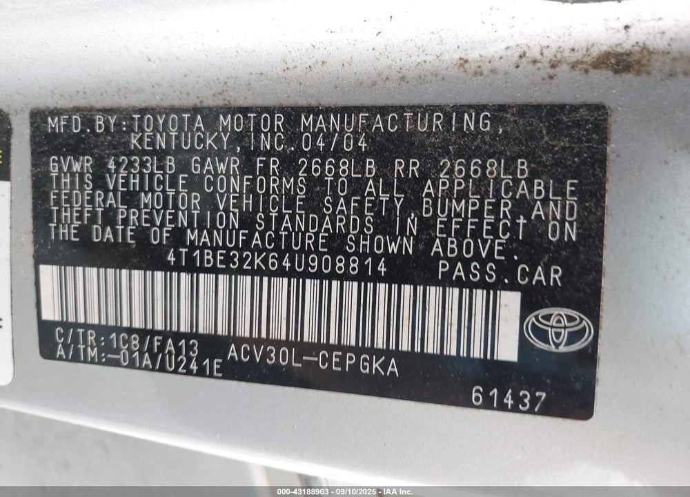 2004 TOYOTA CAMRY XLE VIN: 4T1BE32K64U908814