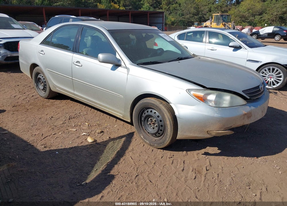2004 TOYOTA CAMRY XLE VIN: 4T1BE32K64U908814