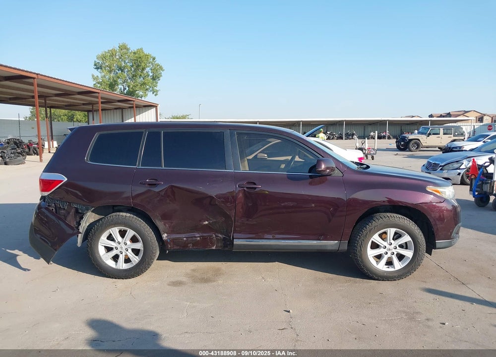 2013 TOYOTA HIGHLANDER VIN: 5TDZA3EH2DS036117