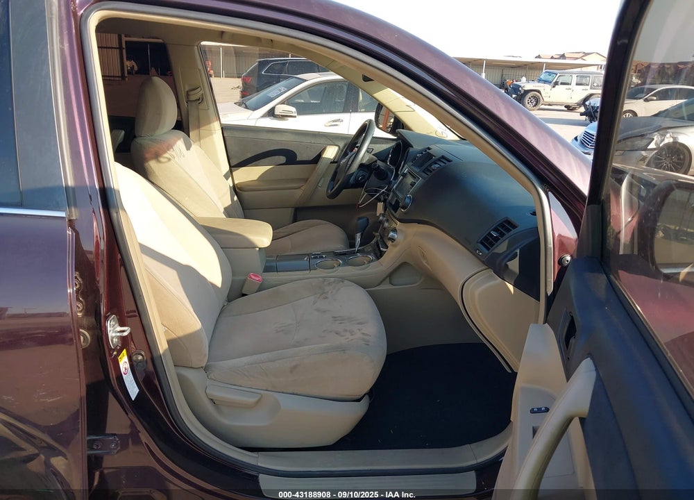 2013 TOYOTA HIGHLANDER VIN: 5TDZA3EH2DS036117